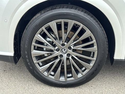 Certified 2025 Lexus RX 350 AWD w/ Convenience Package image 9