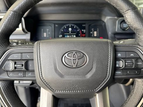 Certified 2024 Toyota Tacoma SR5 image 21