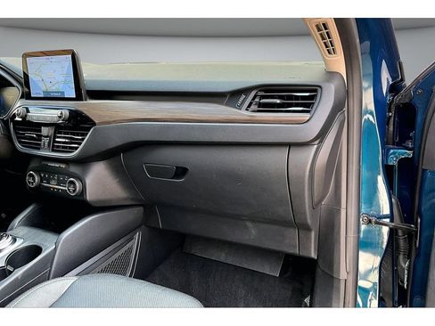 Used 2020 Ford Escape Titanium w/ Titanium Premium Package 2.0 AWD/4WD image 20