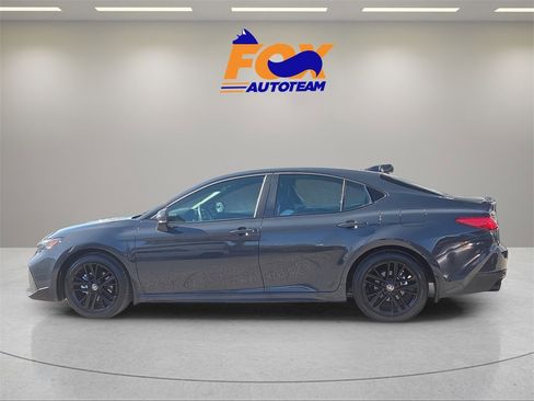 Certified 2025 Toyota Camry SE image 2