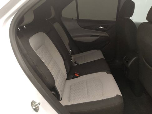 Used 2022 Chevrolet Equinox LT FWD image 19