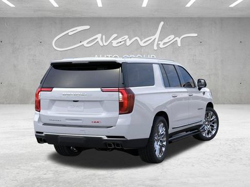 New 2026 GMC Yukon XL Denali w/ Denali Reserve Package AWD/4WD image 5