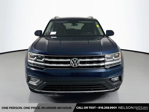 Used 2019 Volkswagen Atlas SEL FWD image 2