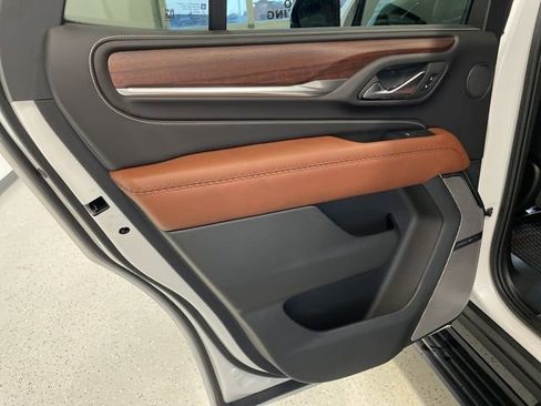 Used 2024 GMC Yukon Denali Ultimate image 50