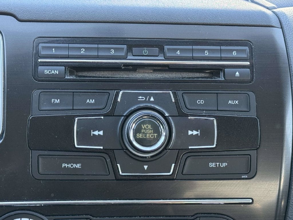 Used 2013 Honda Civic LX image 3