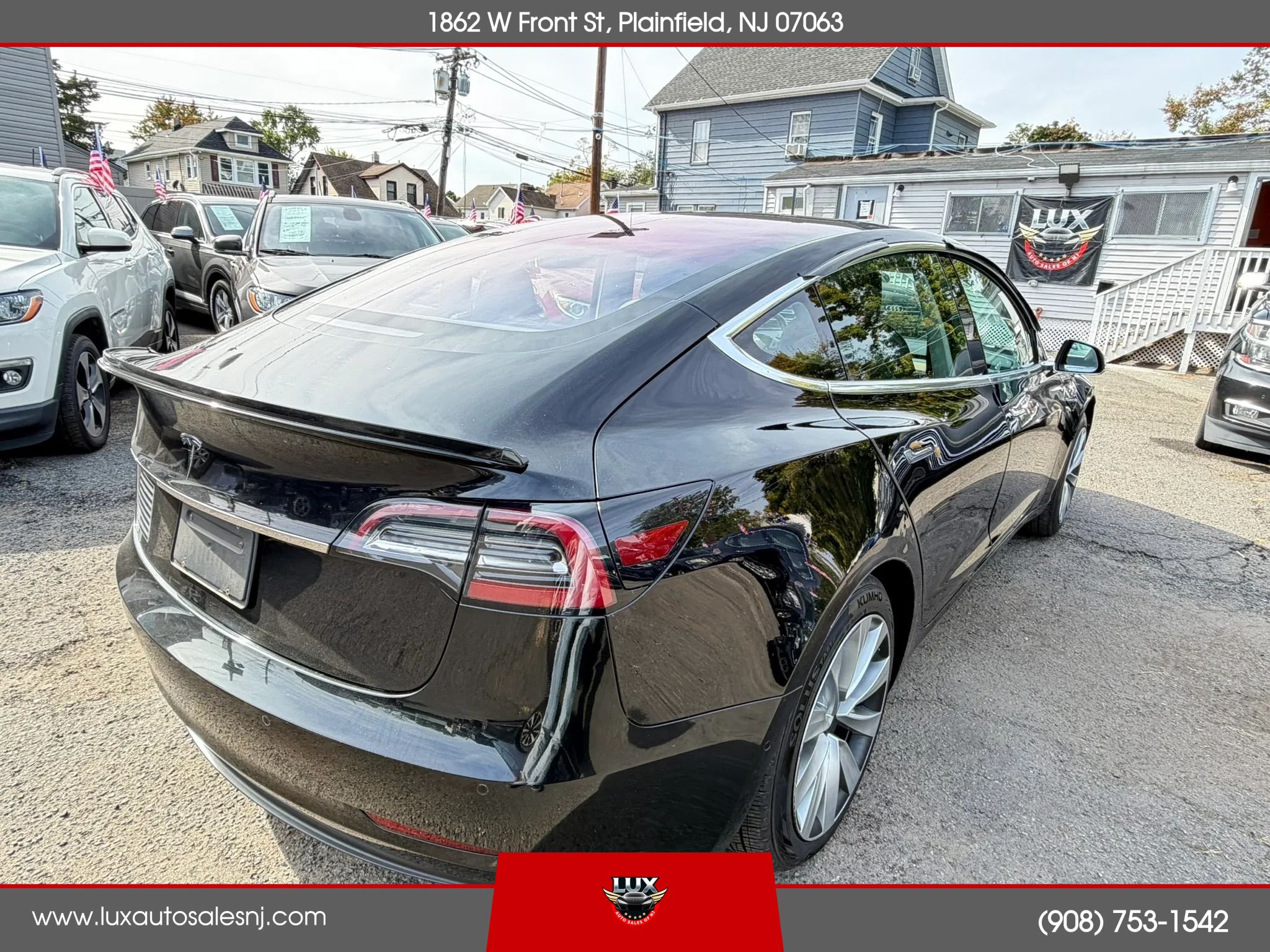 Used 2018 Tesla Model 3 Long Range RWD image 9