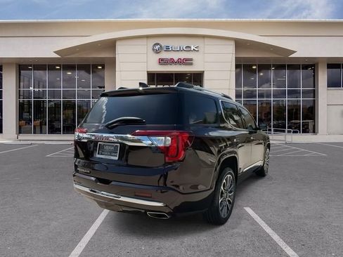 Used 2021 GMC Acadia Denali w/ Denali Technology Package FWD image 13
