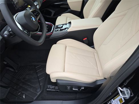 New 2026 BMW X3 xDrive30 w/ Convenience Package image 21