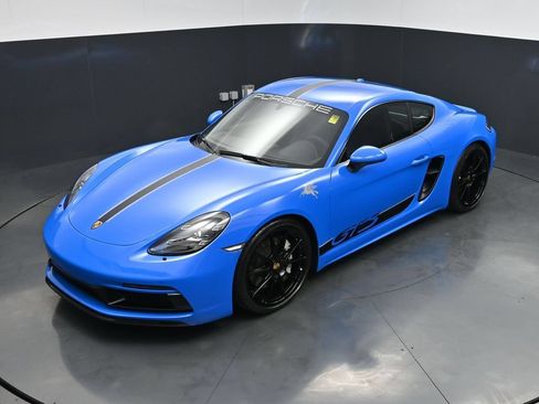 Used 2024 Porsche 718 Cayman GTS RWD image 14
