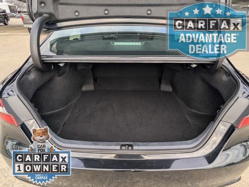 Used 2024 Toyota Camry SE FWD image 18