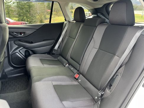 Used 2024 Subaru Outback Premium image 11