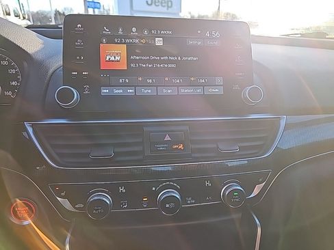 Used 2022 Honda Accord Sport image 23