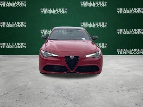 Used 2022 Alfa Romeo Giulia Veloce image 6