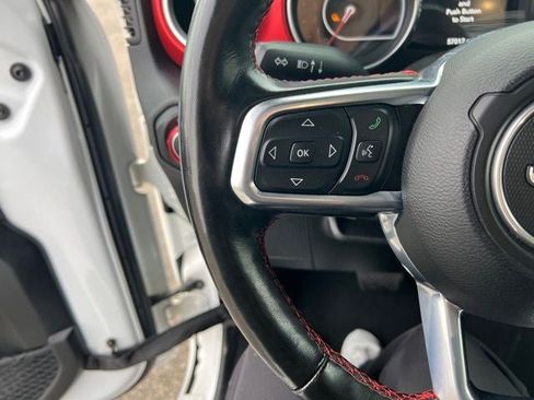 Used 2021 Jeep Gladiator Rubicon image 11