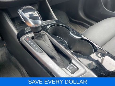 Used 2024 Buick Envista Sport Touring w/ Convenience I Package FWD image 12