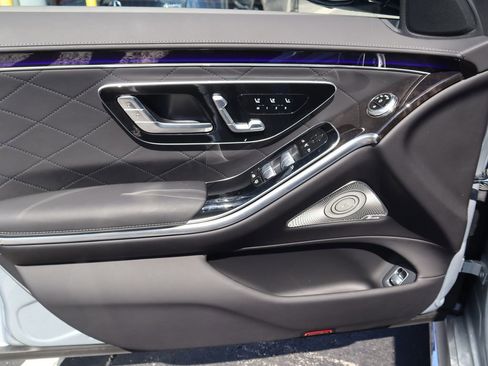 New 2026 Mercedes-Benz S 580 4MATIC Sedan image 15