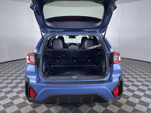 Used 2024 Subaru Crosstrek 2.0i Premium AWD/4WD image 23