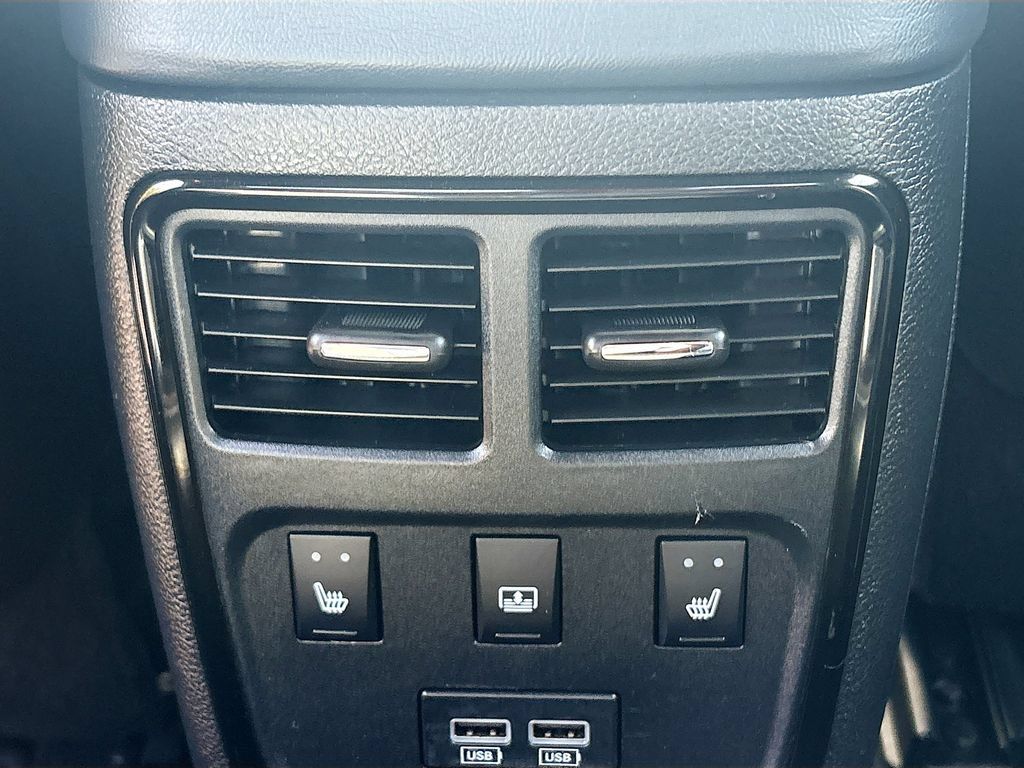 Used 2023 Chrysler 300 S w/ Comfort Group RWD image 27