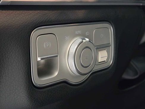 Certified 2026 Mercedes-Benz GLE 350 4MATIC image 26