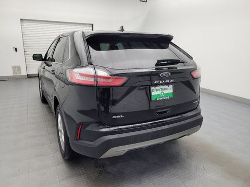 Used 2022 Ford Edge SEL w/ Convenience Package image 6