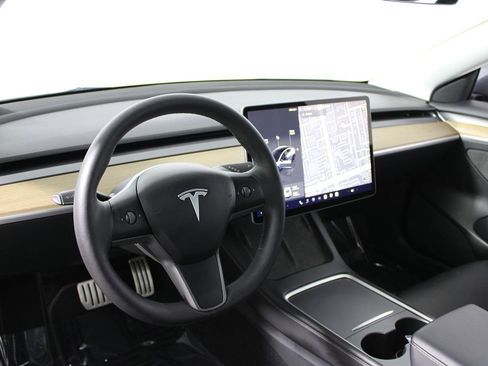 Used 2023 Tesla Model 3 Performance image 8