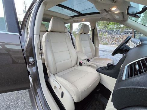 Used 2014 Volkswagen Jetta TDI image 10