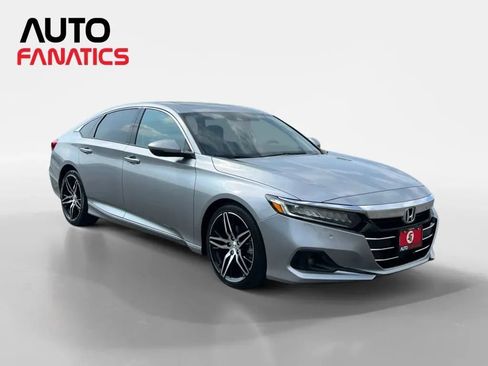 Used 2022 Honda Accord Touring image 8