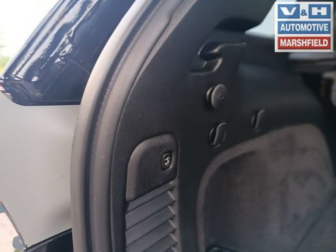 Used 2021 Jeep Grand Cherokee Overland w/ Protech Group AWD/4WD image 29