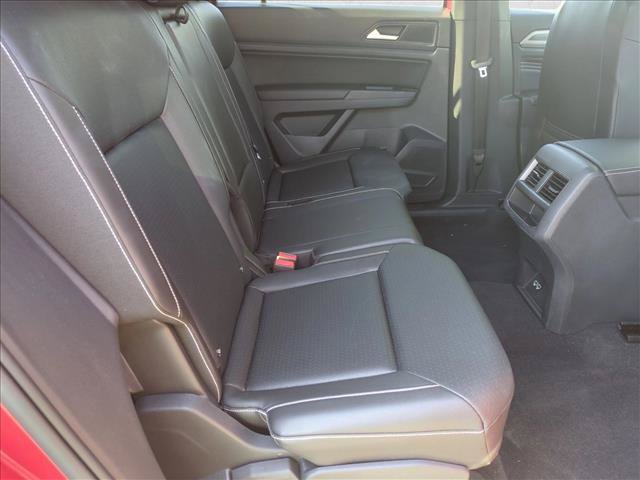 Used 2020 Volkswagen Atlas Cross Sport SEL AWD/4WD image 20