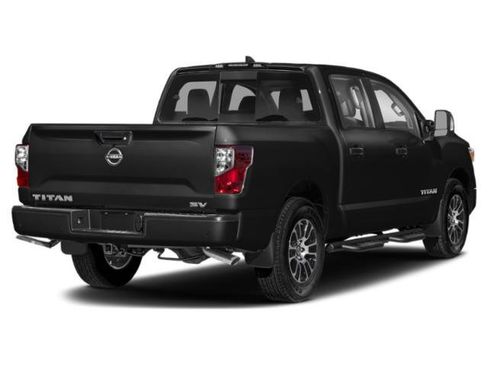Used 2023 Nissan Titan SV image 2