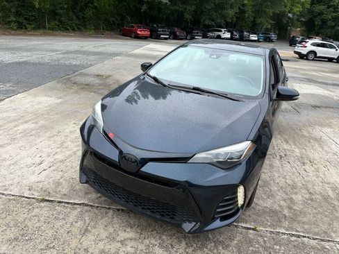 Used 2019 Toyota Corolla XSE FWD image 4