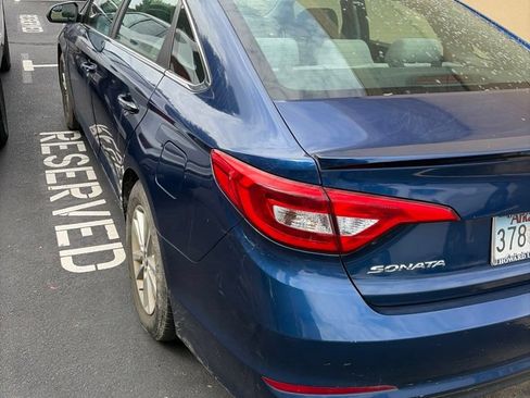 Used 2015 Hyundai Sonata SE FWD image 11