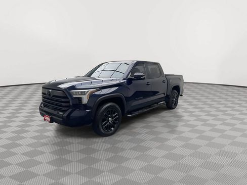 Used 2024 Toyota Tundra Limited AWD/4WD image 34