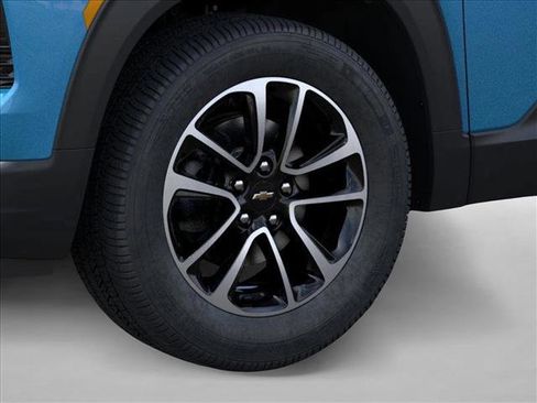 New 2026 Chevrolet TrailBlazer LT image 9