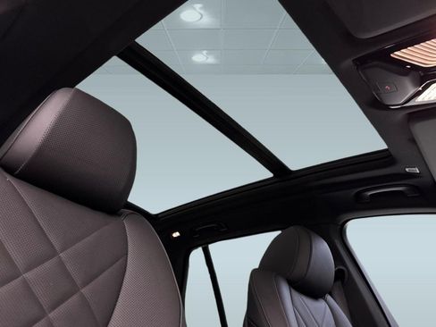 New 2026 BMW X5 sDrive40i w/ M Sport Package image 15