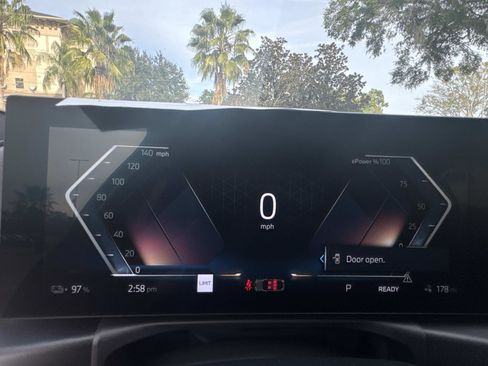 Used 2023 BMW i4 eDrive35 w/ Premium Package image 31