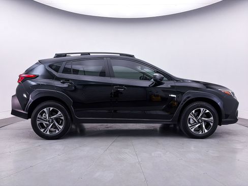 Used 2025 Subaru Crosstrek 2.0i Premium AWD/4WD image 39