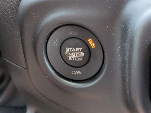 Used 2022 Jeep Wrangler Unlimited Sport AWD/4WD image 29