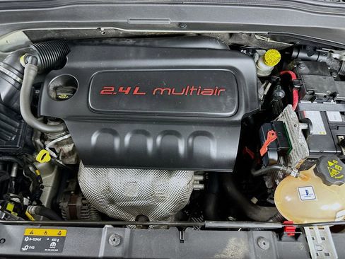 Certified 2017 Jeep Renegade Trailhawk image 36