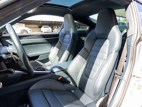 Used 2022 Porsche 911 Turbo S image 5
