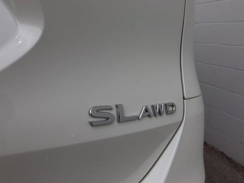 Used 2016 Nissan Rogue SL AWD/4WD image 30