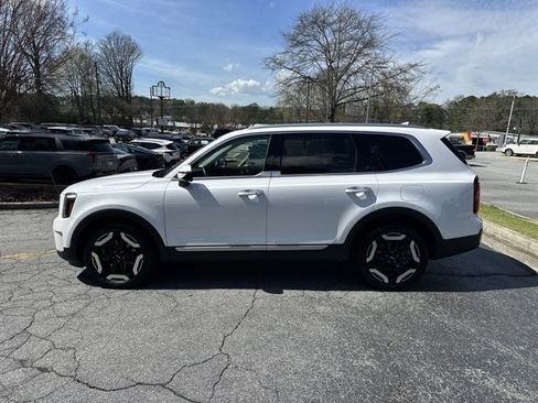 Used 2024 Kia Telluride S w/ S Sunroof Package image 9