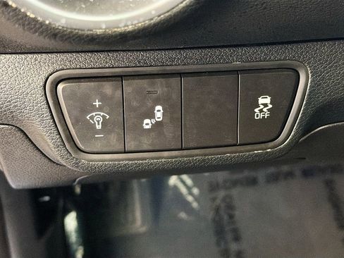 Used 2024 Kia Forte LXS w/ LXS Technology Package FWD image 12
