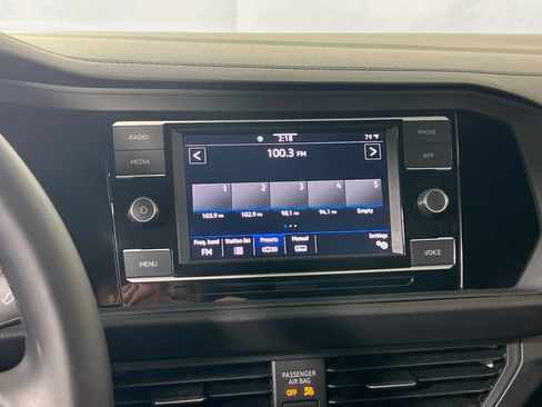 Used 2023 Volkswagen Jetta Sport FWD image 14