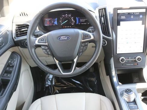 Used 2021 Ford Edge Titanium w/ Equipment Group 301A image 20