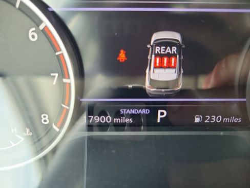 Used 2023 Nissan Rogue SL w/ SL Premium Package FWD image 23