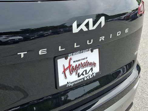 Certified 2025 Kia Telluride S AWD/4WD image 32