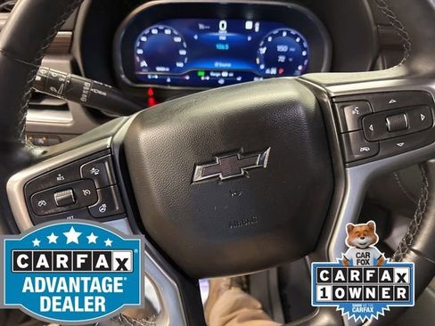 Used 2023 Chevrolet Suburban Z71 w/ Luxury Package image 13