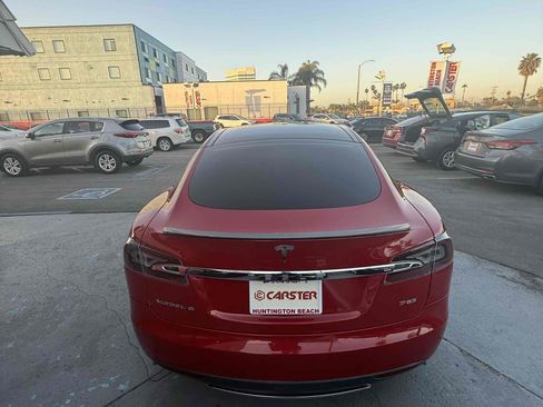 Used 2014 Tesla Model S P85 image 23