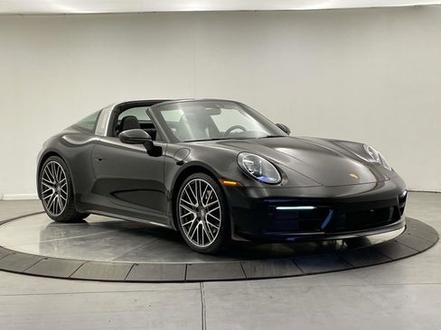 Used 2022 Porsche 911 Targa 4S image 9
